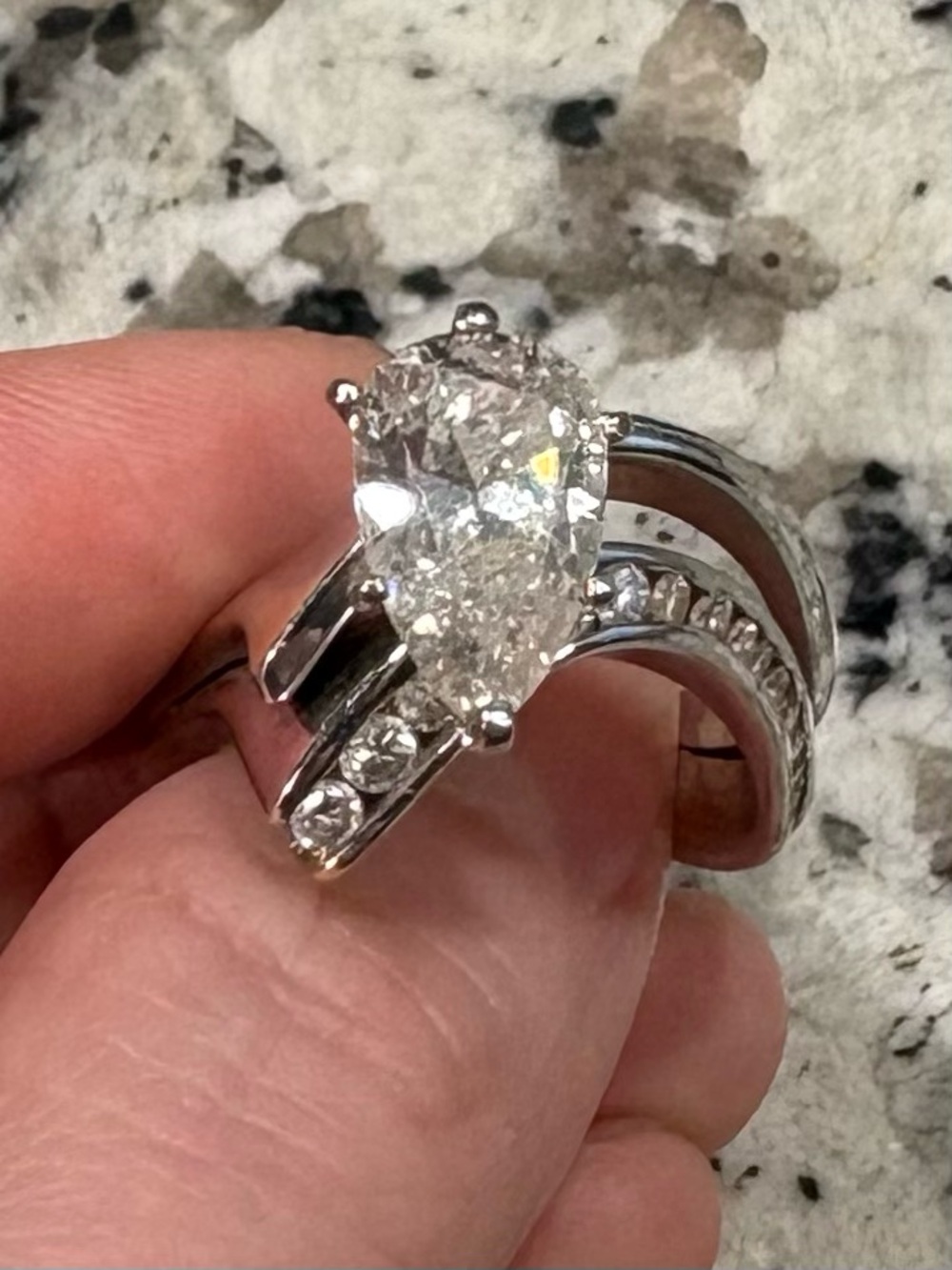 Stunning 2.77 Carat Diamond Statement Ring – 14K Gold – Size 7